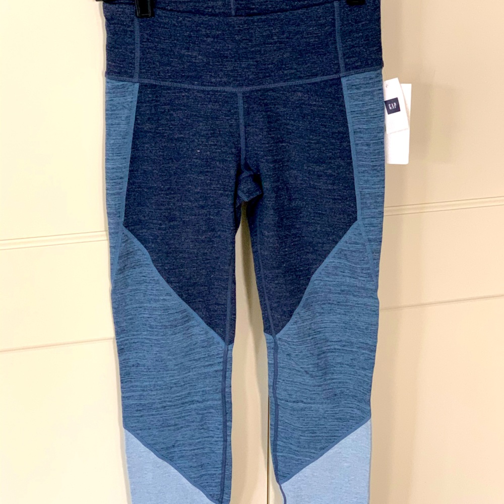 NWT Gapfit XS blue patchwork leggings